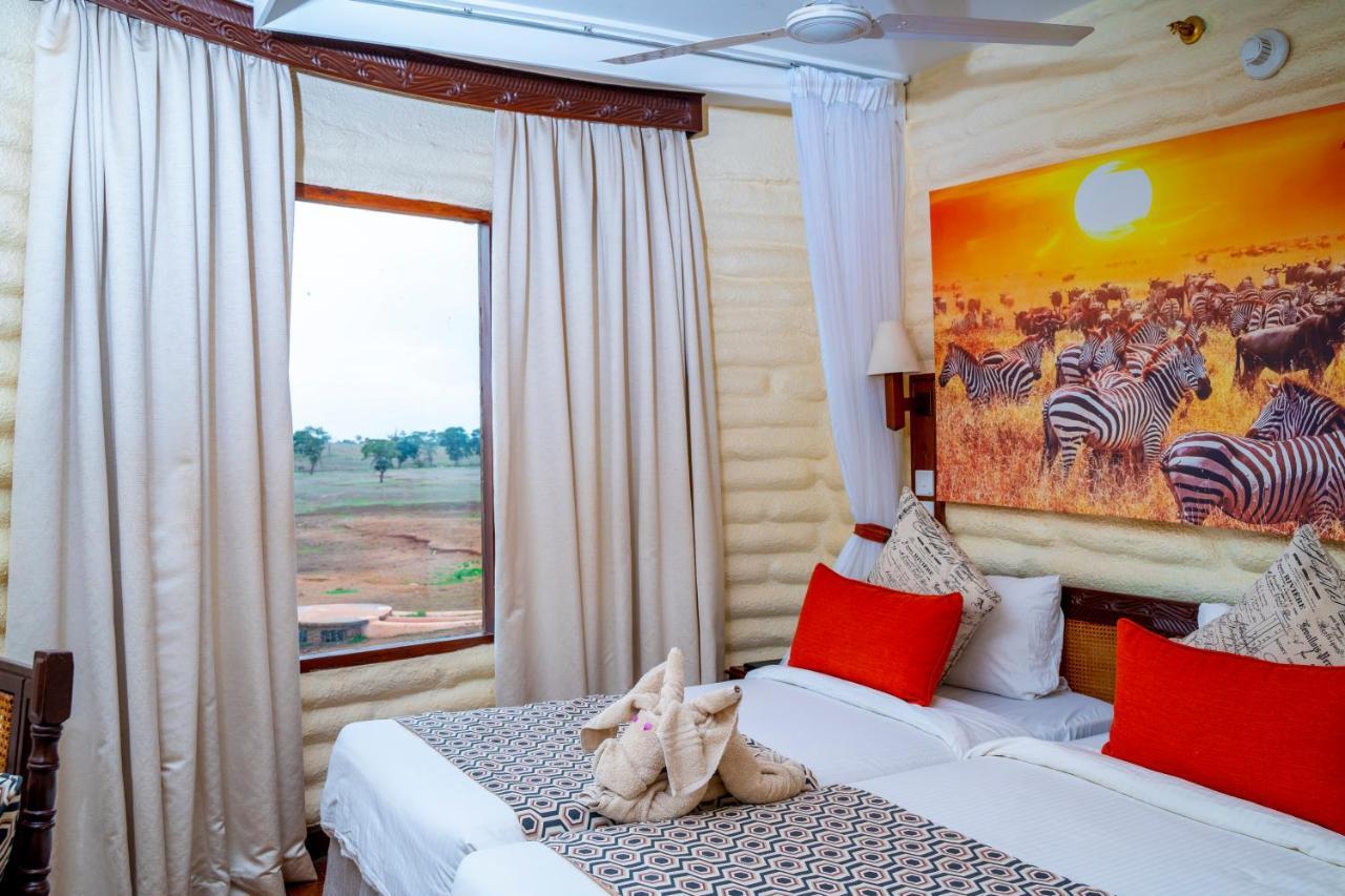 Salt Lick Safari Lodge Tsavo Kültér fotó