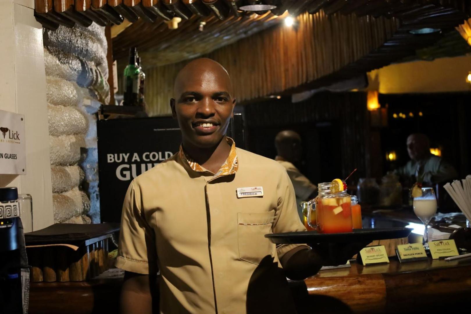 Salt Lick Safari Lodge Tsavo Kültér fotó
