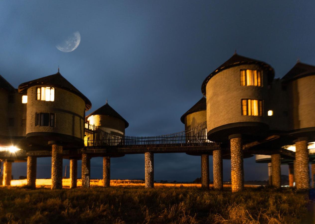 Salt Lick Safari Lodge Tsavo Kültér fotó